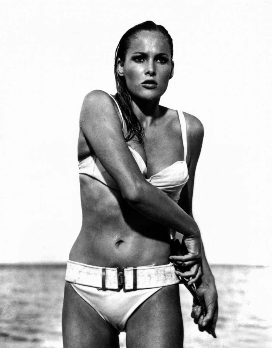 01 Ursula Andress(Dr. No)