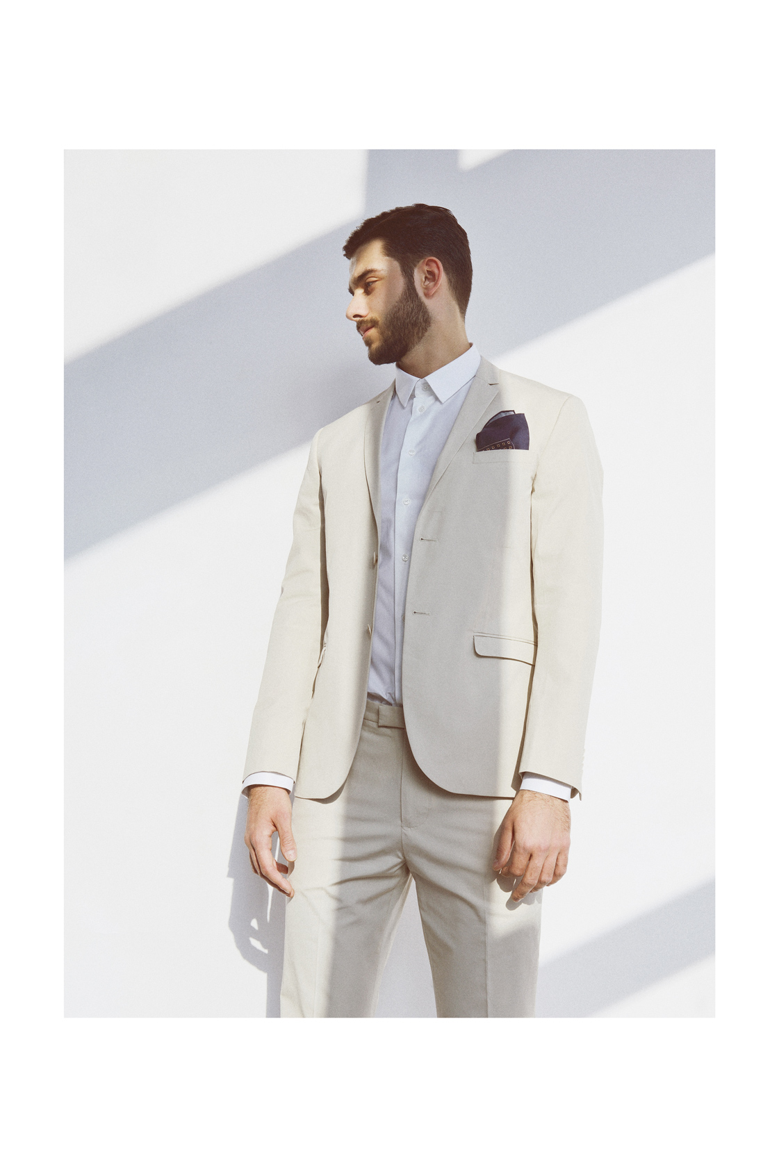 Костюм и кърпичка H&M, риза EMPORIO ARMANI от TREND BOX Костюм и кърпичка H&M, риза EMPORIO ARMANI от TREND BOX