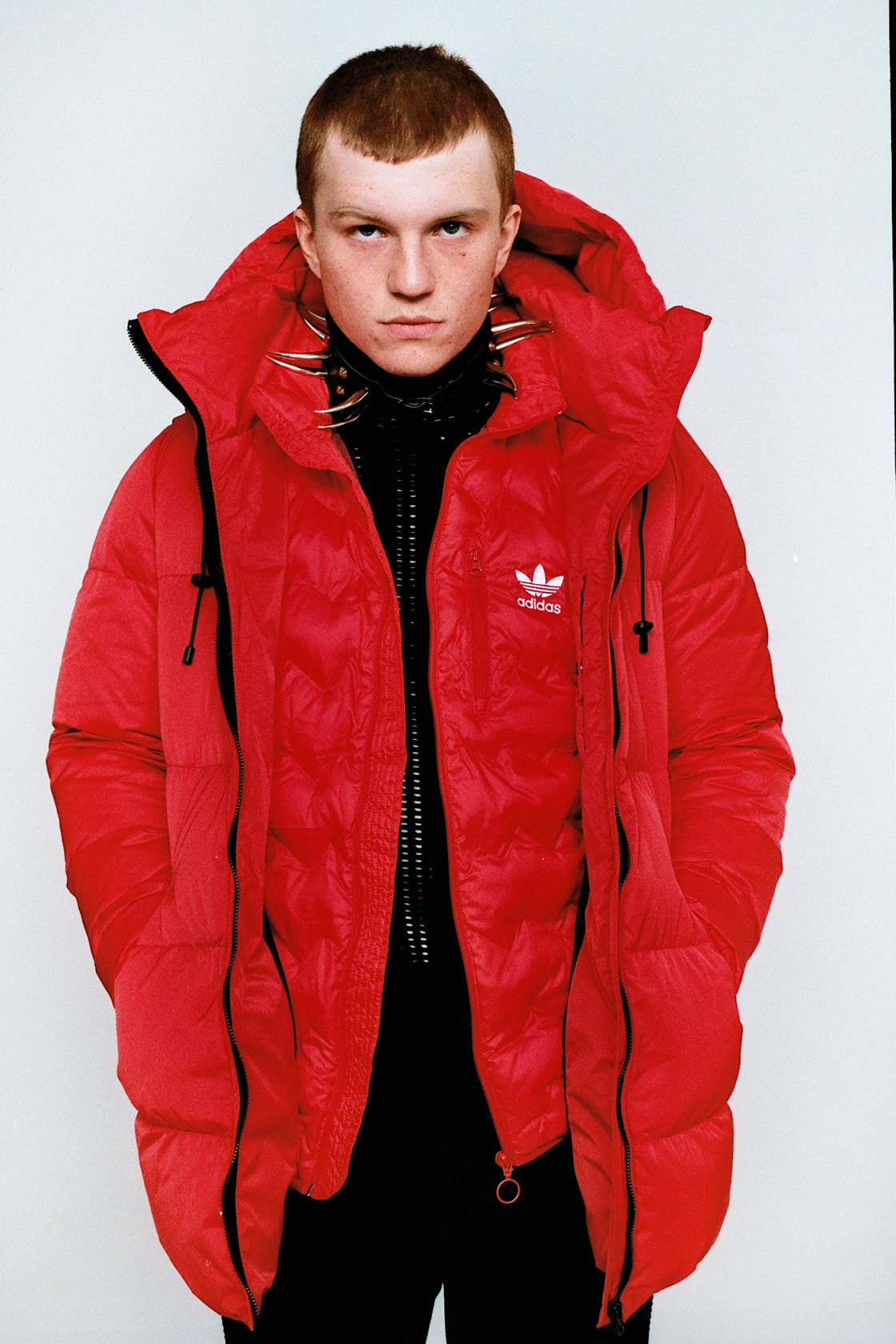 Пухен елек adidas, блуза Error Of Youth и панталон Totally Erected от Totally Erected Store
