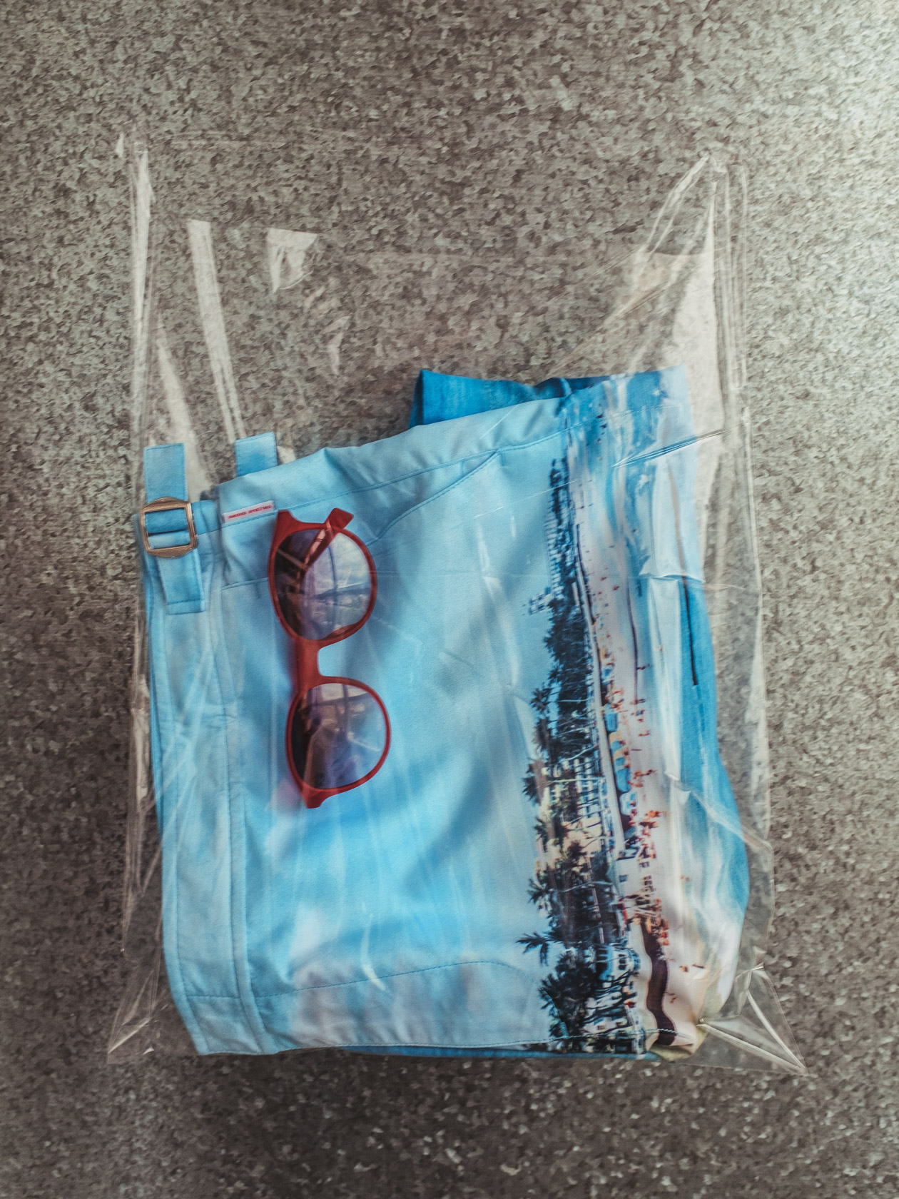 Шорти Orlebar Brown от Plus Zero Concept Store, очила Just Cavalli