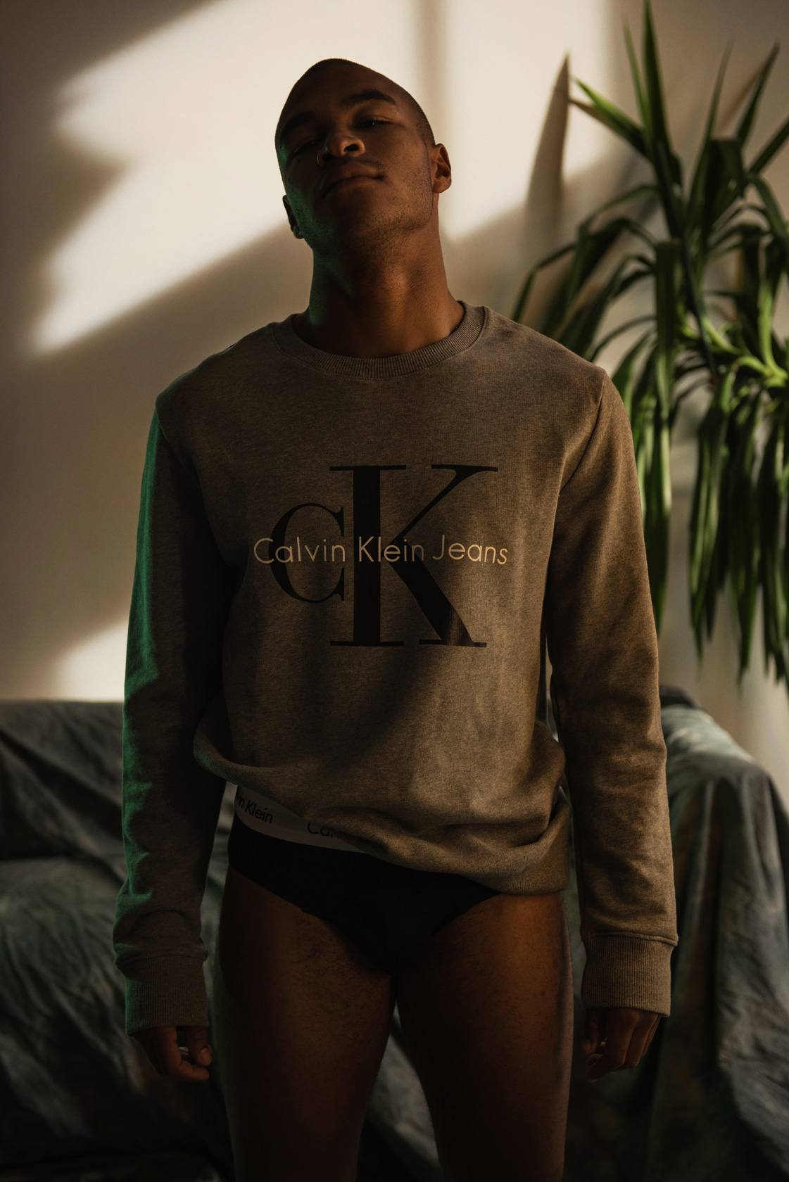 Блуза и бельо Calvin Klein от Totally Erected Store
