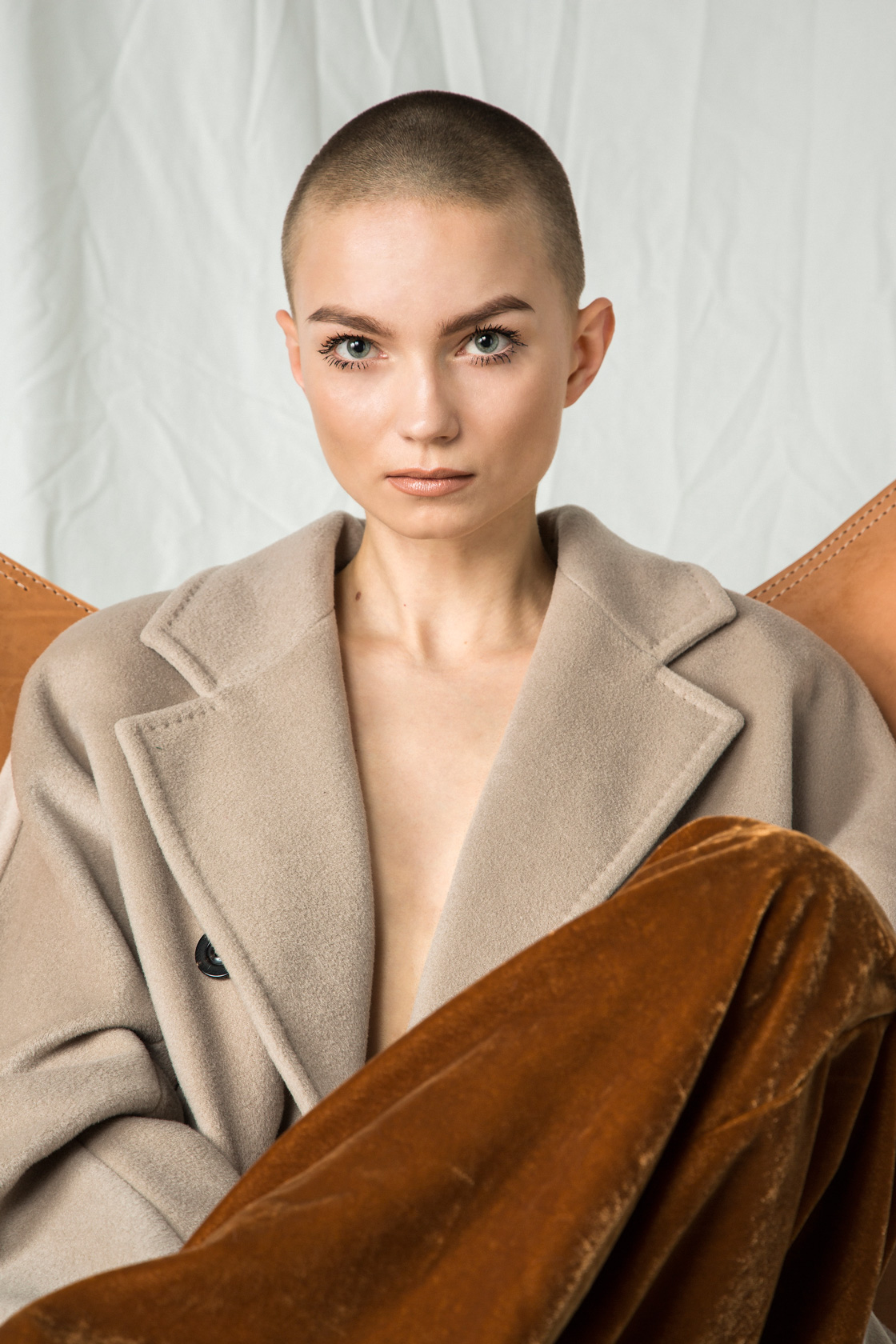 Панталон iBlues от Weekend Max Mara, палто Max Mara