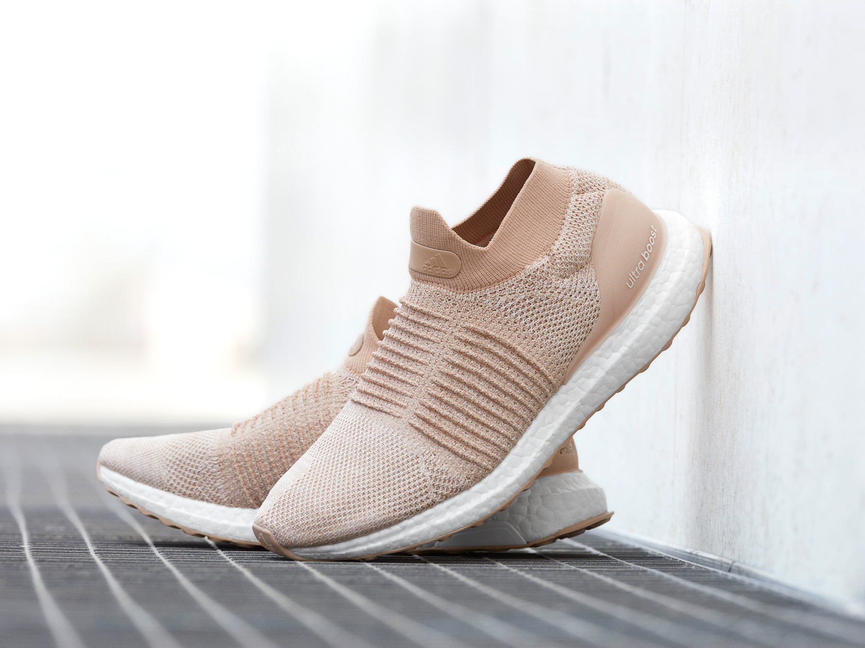 adidas-Running-UltraBOOST-Laceless-(1) adidas-Running-UltraBOOST-Laceless-(1)