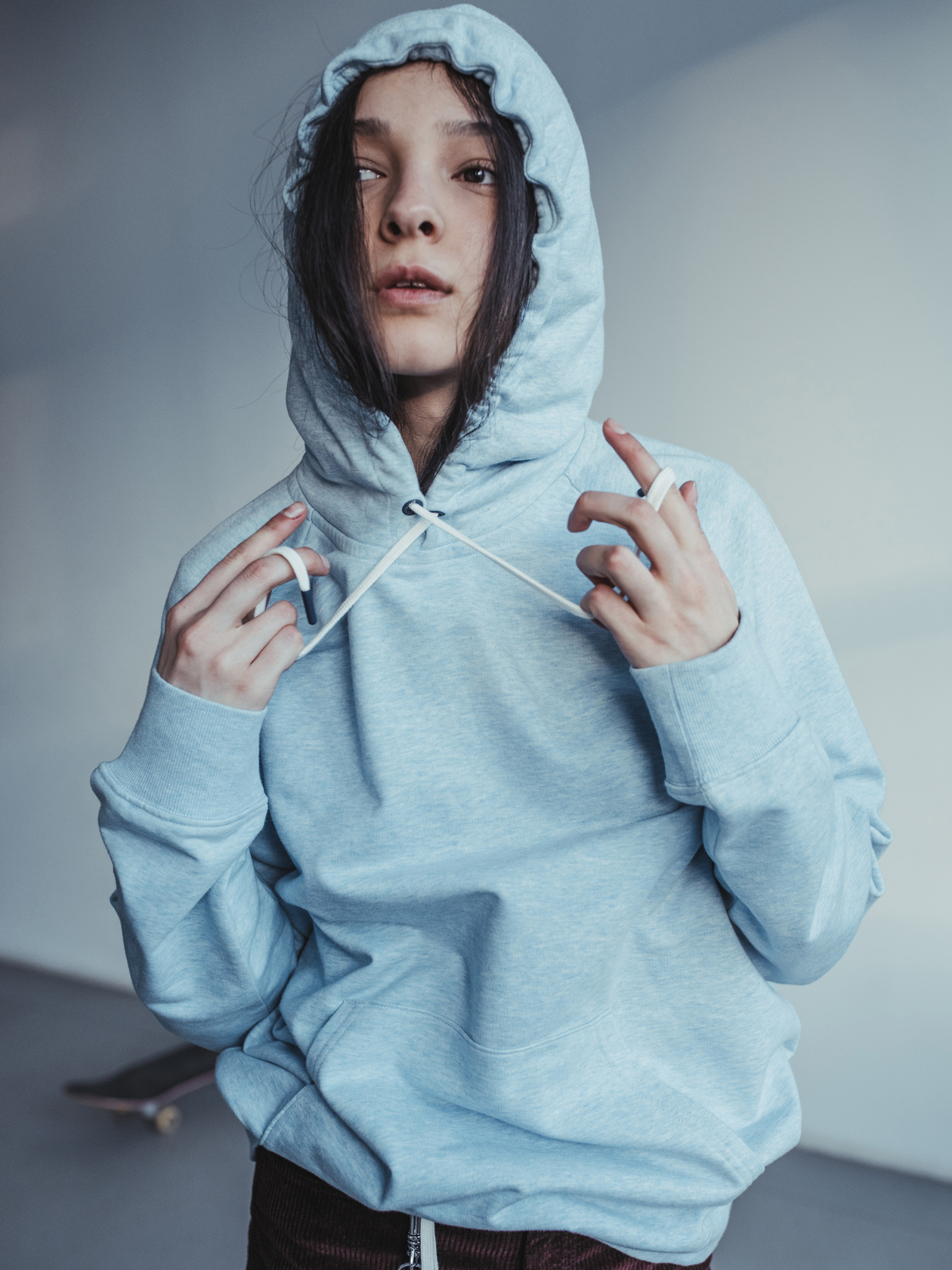 суитшърт Carhartt от Urbanize, панталон ZARA
