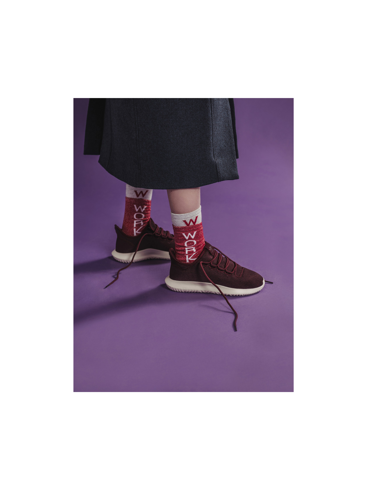 палто Lame God, чорапи Mango, маратонки adidas