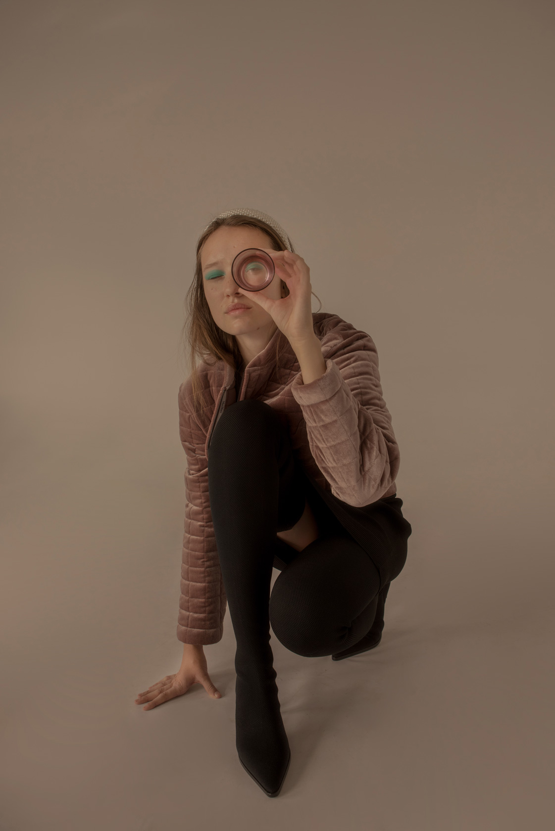 капитонирано яке MaxMara, рокля  Helmut Lang от Koncept 7, ботуши H&M Conscious Exclusive AW19