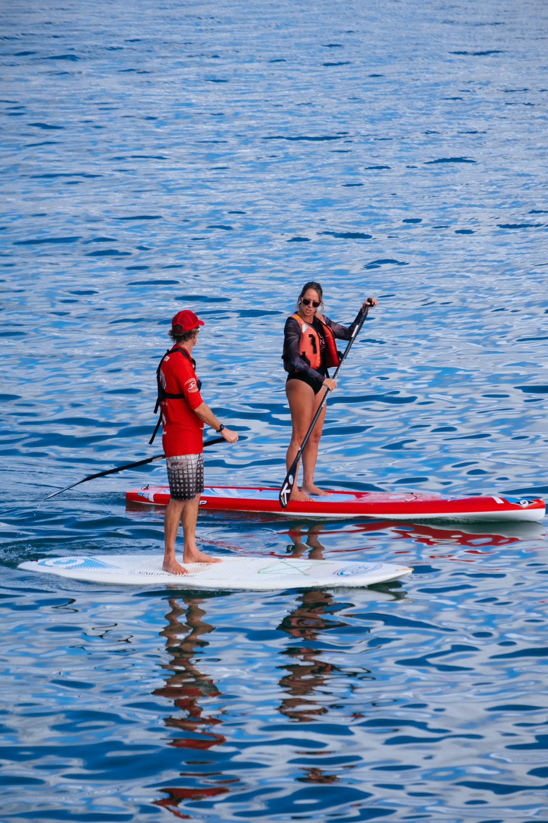 18 Sup surfers 18 Sup surfers