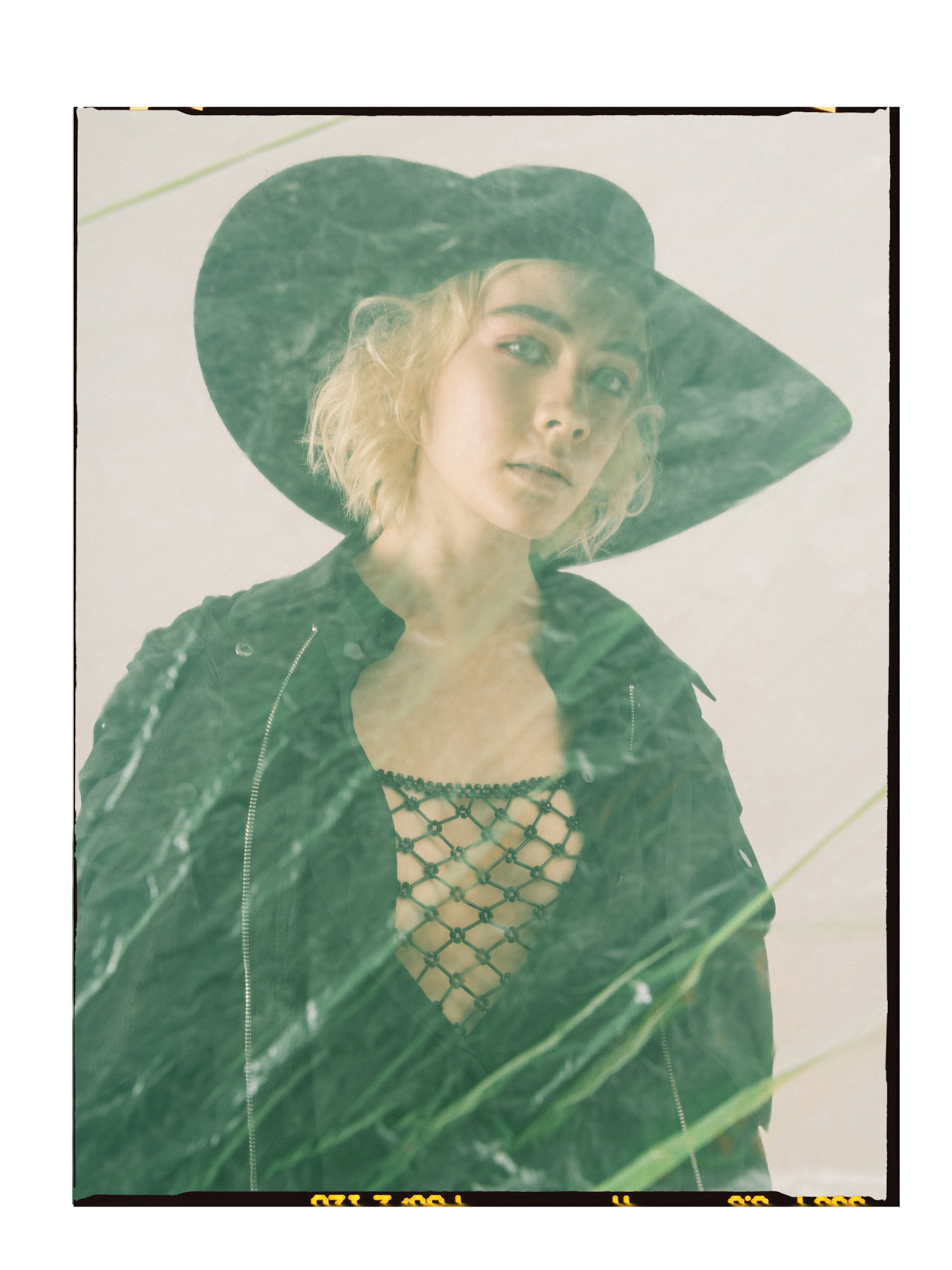 Blazer: Judy Zhang, Shirt: Lio Jo, Top: Gerlando, Hat: Montegallo