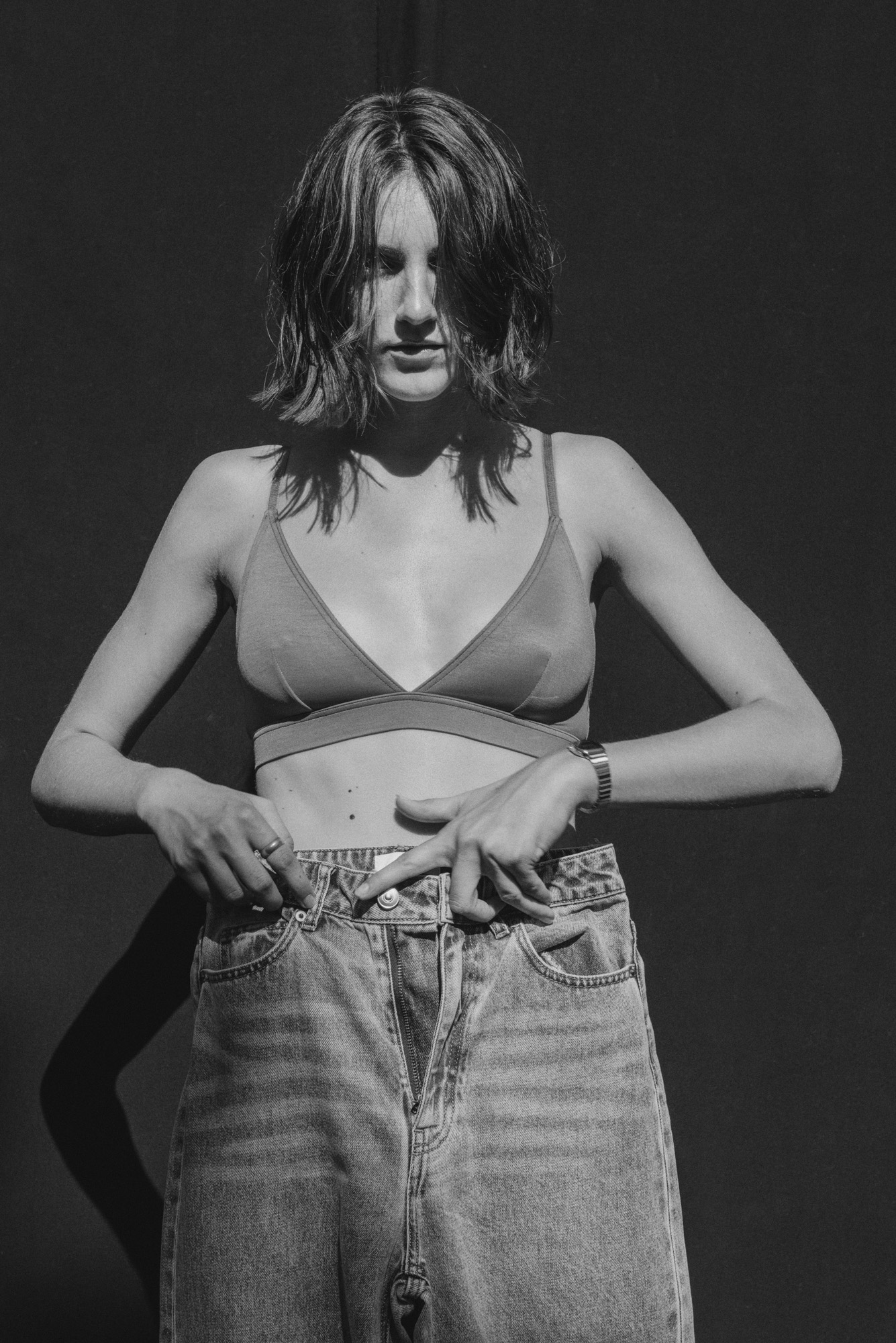 бельо 05 studio, дънки H&M, ръчен часовник Casio
